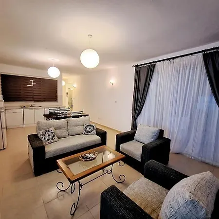 Mountain Seaview Penthouse In A Village 10 דירה Agios Georgios (Girne)