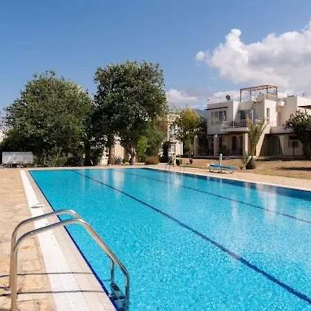 Mountain Seaview Penthouse In A Village 10 *