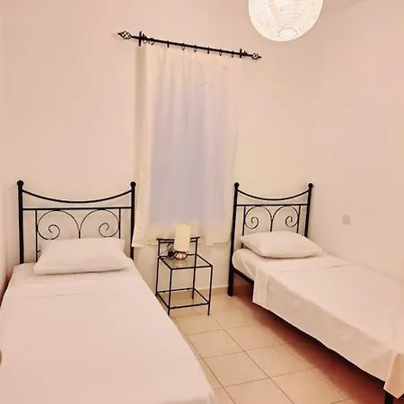 Mountain Seaview Penthouse In A Village 10 דירה Agios Georgios (Girne)