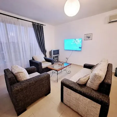 Mountain Seaview Penthouse In A Village 10 דירה