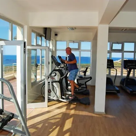 דירה Mountain Seaview Penthouse In A Village 10 *
